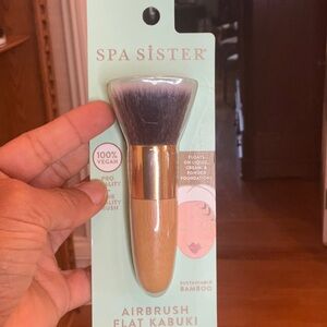 Airbrush Flat Kabuki